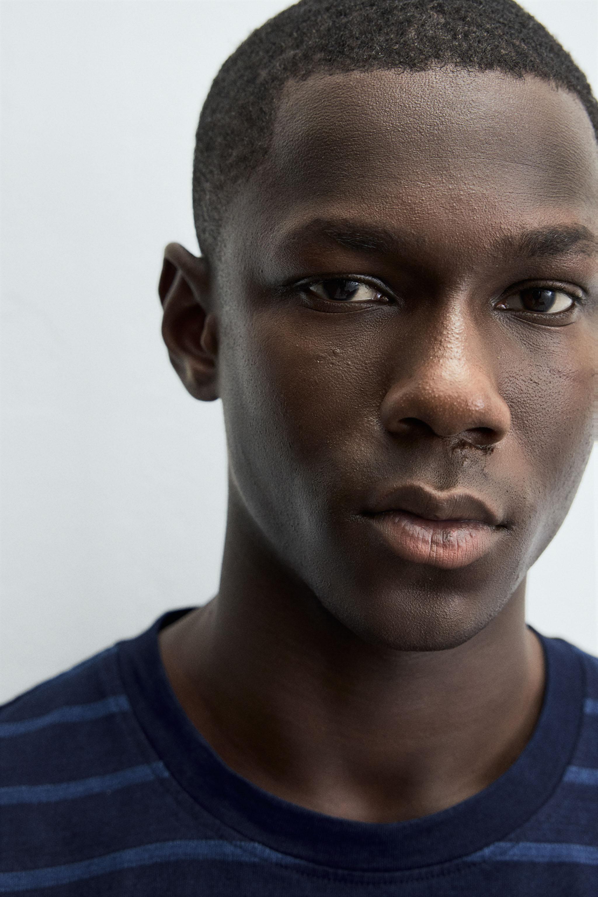 JACQUARD STRIPED T-SHIRT